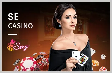 Dealer chia bài trong sảnh Live Casino Baccarat